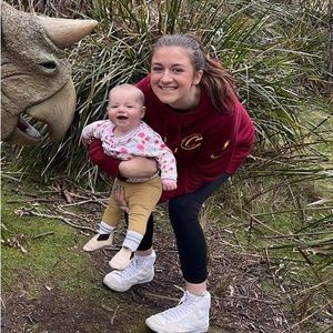 Meet your Posher, Imogen